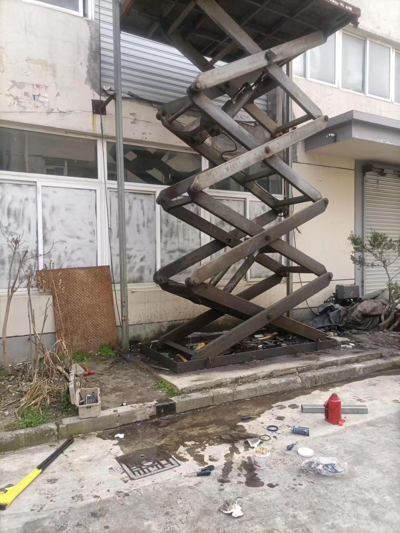 液压货梯的日常保养及维护